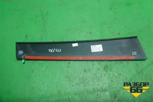 Накладка двери передней правой (на рамку новая) (4L0837902A1P9) для Audi Q7 c 2005-2015г