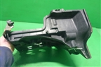 Площадка под аккумулятор (правая) (DWM500100) для Land Rover Discovery 3 с 2004-2009г