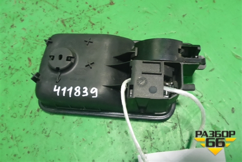 Ручка внутренняя двери передней левой (FVC500136) для Land Rover Discovery 3 с 2004-2009г