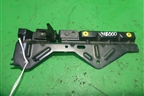 Кронштейн (пола багажника правый) (EPE500144) для Land Rover Discovery 3 с 2004-2009г (Дискавери)