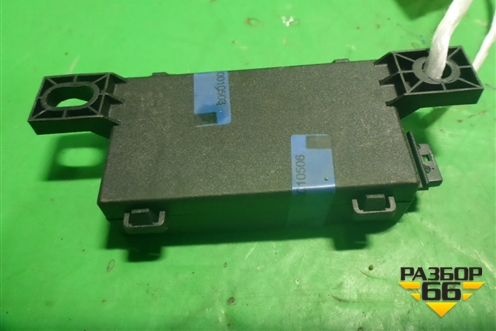 Блок управления центральным замком (YWY500210) для Land Rover Discovery 3 с 2004-2009г
