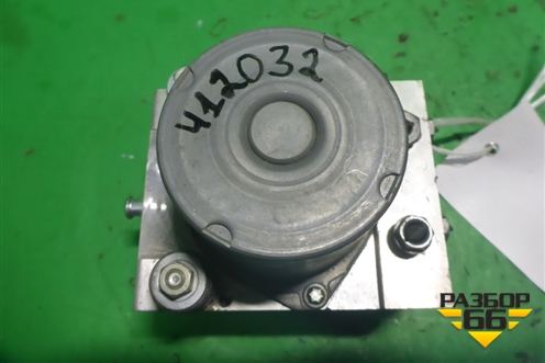 Блок ABS (SRB500440) для Land Rover Discovery 3 с 2004-2009г