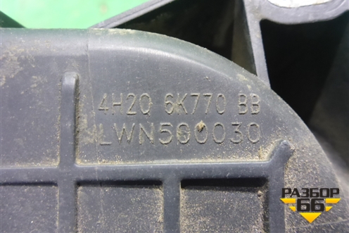 Воздуховод (2.7л 276DT) (4H2Q6K770BB) для Land Rover Discovery 3 с 2004-2009г