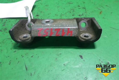 Кронштейн (топливной рейки 2.7л 276DT) (4R8Q9W276AB) для Land Rover Discovery 3 с 2004-2009г