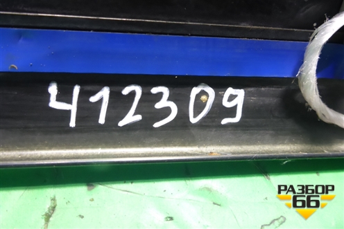 Молдинг крыши левый (задний) для Land Rover Discovery 3 с 2004-2009г