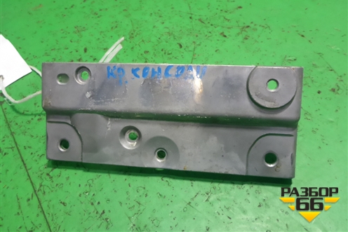 Кронштейн (консоли) (FHC500090) для Land Rover Discovery 3 с 2004-2009г
