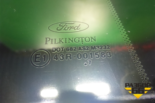 Стекло двери задней левой форточка (2007г) для Ford Fusion с 2002г