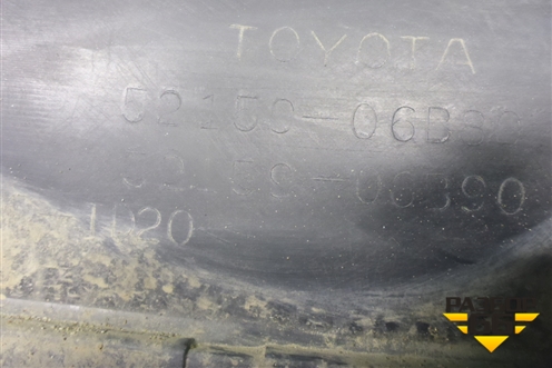 Бампер задний (под парктроник) (5215906B80) для Toyota Camry V70 с 2017г