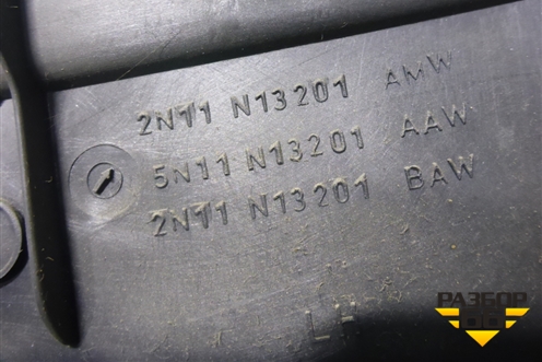 Накладка порога внутренняя левая (2N11N13201AMW) для Ford Fusion с 2002г