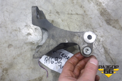 Кронштейн генератора для Toyota Corolla (E15) с 2006-2013г