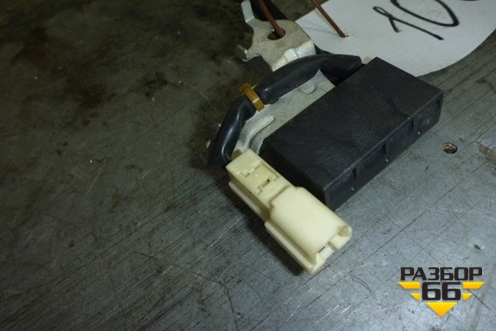 Реле (9098004199) для Toyota Corolla (E15) с 2006-2013г