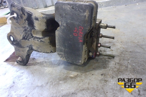 Блок ABS (4451012390) для Toyota Corolla (E15) с 2006-2013г
