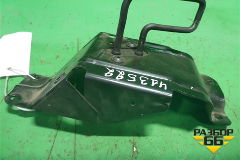 Кронштейн (заднего сидения левый) (2N11N601A68BH) для Ford Fusion с 2002г