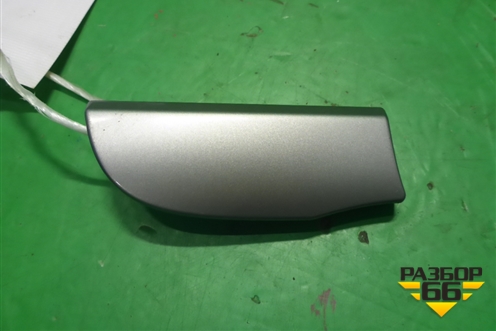 Накладка на торпедо (левая) (5K1858418B) для Volkswagen Golf VI с 2009-2012г