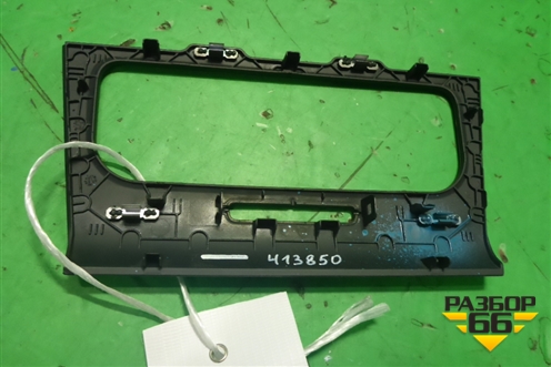 Накладка на торпедо (на климат) (5K0858069P) для Volkswagen Golf VI с 2009-2012г
