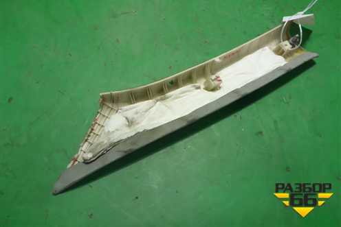 Обшивка стойки лобового стекла правая (858203T000) для Kia Quoris с 2012г