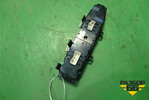 Модуль управления стеклоподъёмниками (на 4 двери) (935703T200) для Kia Quoris с 2012г