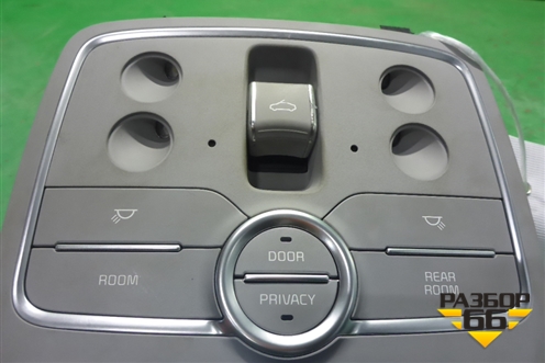 Плафон салонный передний (под люк) (928003T000) для Kia Quoris с 2012г