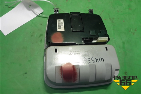 Плафон салонный передний (под люк) (928003T000) для Kia Quoris с 2012г