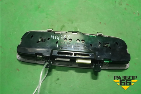 Плафон салонный центральный (928703T000) ( 928703T000TX) для Kia Quoris с 2012г
