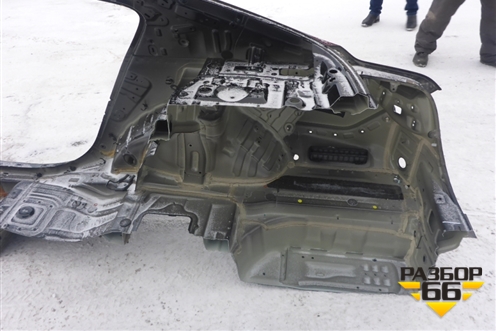 Крыло заднее правое для Kia Quoris с 2012г