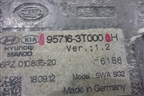 Блок электронный (под задним бамером левый) (957163T000) для Kia Quoris с 2012г