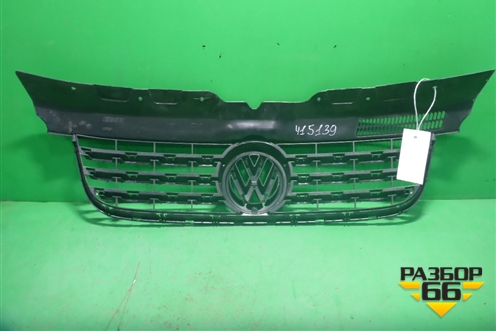 Решетка радиатора (до 2010г) (7H5807101) для Volkswagen Transporter T5 с 2003-2015г