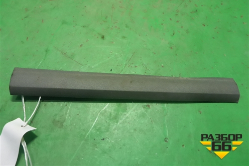 Накладка порога внутренняя переднего левого (5-ти дверный кузов) (4M51R13201AW) для Ford Focus 2 с 2008-2011г