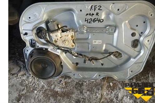 Стеклоподъёмник электрический передний правый (5ти дверный кузов) для Ford Focus 2 с 2005-2008г