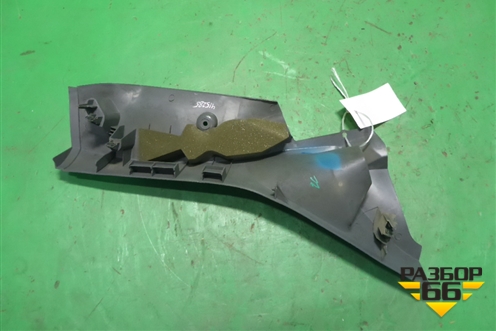 Обшивка стойки задняя нижняя левая (хетчбэк) (4M51A31017AFW) для Ford Focus 2 с 2008-2011г