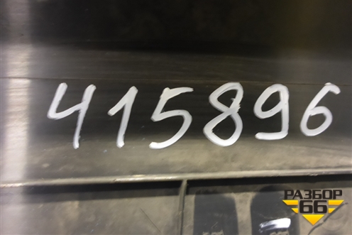 Обшивка стойки центральная нижняя правая (5JA867282B) для Skoda Rapid с 2013г