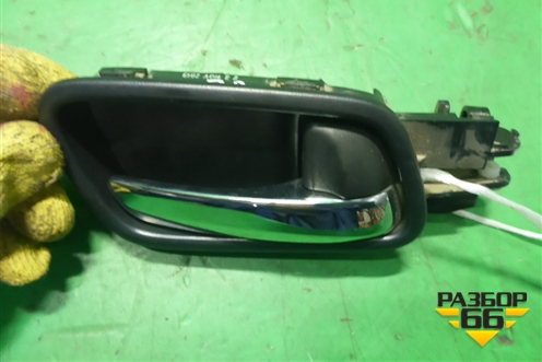 Ручка внутренняя двери задней правой для Honda CR-V(RM) с 2012г