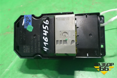 Кнопка стеклоподъёмника (передняя) (35760T1GG01) для Honda CR-V(RM) с 2012г