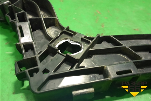 Кронштейн заднего бампера правый (71593T0A) для Honda CR-V(RM) с 2012г