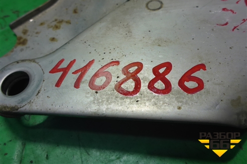 Кронштейн выпусного коллектора ( 2.0л R20A9) для Honda CR-V(RM) с 2012г