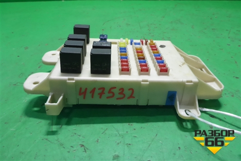Блок предохранителей салонный (T113723060) для Chery Tiggo (T11) с 2005г