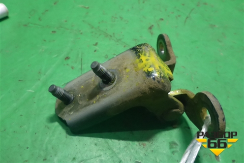 Петля двери задней правой нижняя (T116206030) для Chery Tiggo (T11) с 2005г