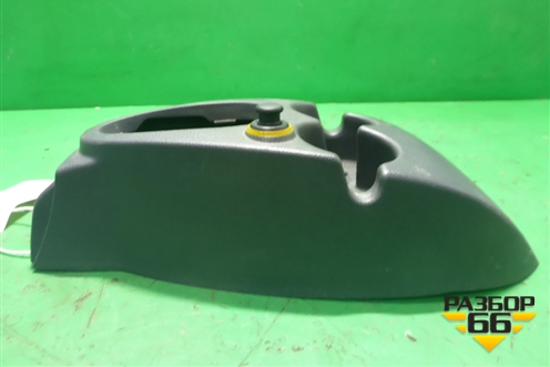 Консоль (передняя часть) (8200211054) для Renault Logan с 2004-2015г
