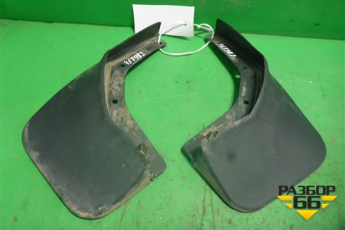 Брызговики задние комплект (DJ5J7428371AAW) ( DJ5J7428370AAW) для Ford Kuga с 2012г
