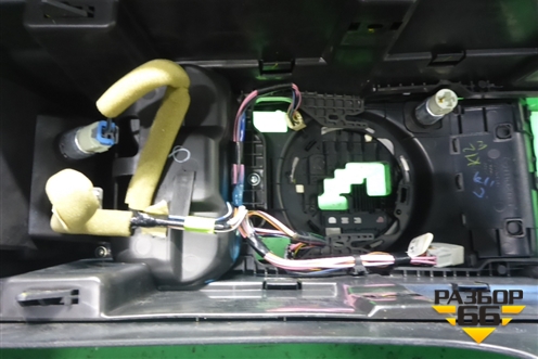Подлокотник для Mazda CX 7 с 2006-2012г