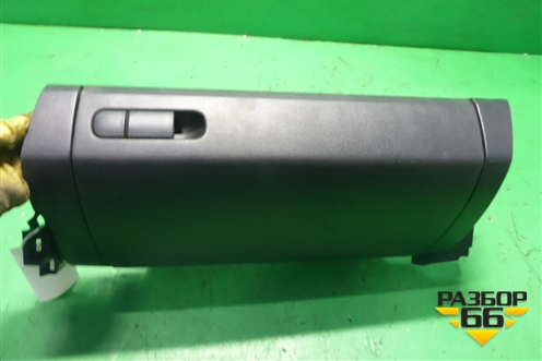 Бардачок (EG2164260) для Mazda CX 7 с 2006-2012г