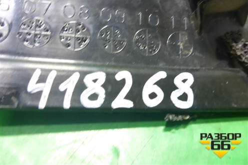 Накладка двери задней левой (уголок) (EG2150M40) для Mazda CX 7 с 2006-2012г
