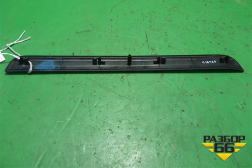 Накладка порога внутренняя переднего левого (в проём) (EG21687F0) для Mazda CX 7 с 2006-2012г