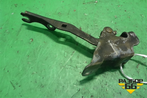 Петля капота левая для Mazda CX 7 с 2006-2012г