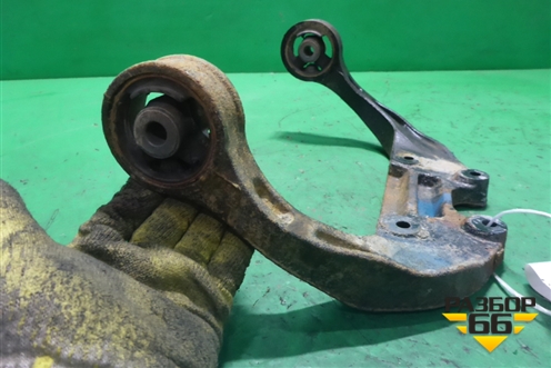 Кронштейн заднего редуктора (верхний) (EG252869XA) для Mazda CX 7 с 2006-2012г