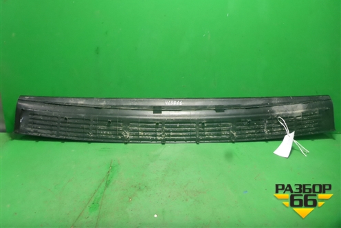 Накладка заднего бампера (до 2012г) (5216260040) для Toyota Land Cruiser (200) с 2008г