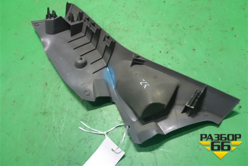 Обшивка стойки задняя нижняя правая (универсал) (4M51N31016ADW) для Ford Focus 2 с 2008-2011г