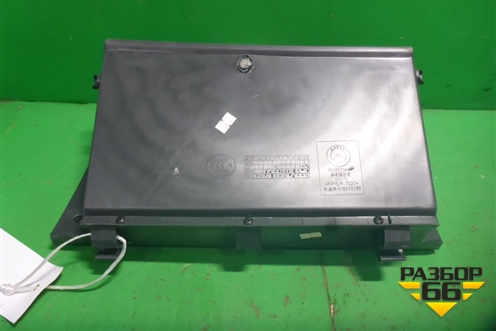 Бардачок (101801044400663) для Geely Emgrand (X7) с 2013г