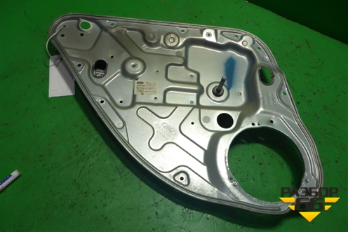Стеклоподъёмник механический задний левый (7M51A24995BB) для Ford Focus 2 с 2008-2011г