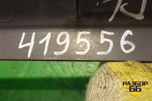 Накладка порога внутренняя переднего левого (5-ти дверный кузов) (4M51R13201AW) для Ford Focus 2 с 2008-2011г